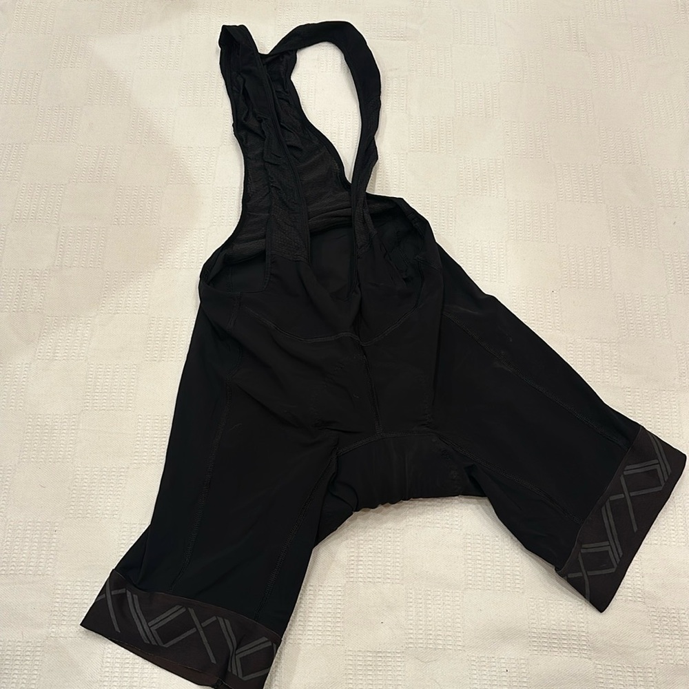 Men’s Size Small lululemon Cycling Bib Shorts